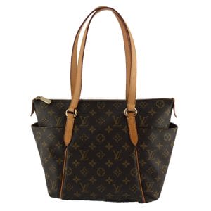 10004334 1 Louis Vuitton Monogram Canvas Recto Verso Card Holder