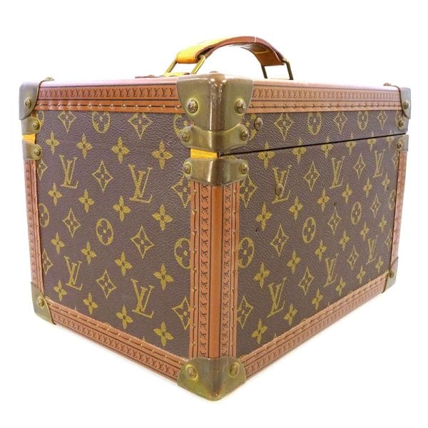 8951878 02 Louis Vuitton Boite Flacon Makeup Case Monogram