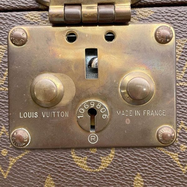 8951878 17 Louis Vuitton Boite Flacon Makeup Case Monogram