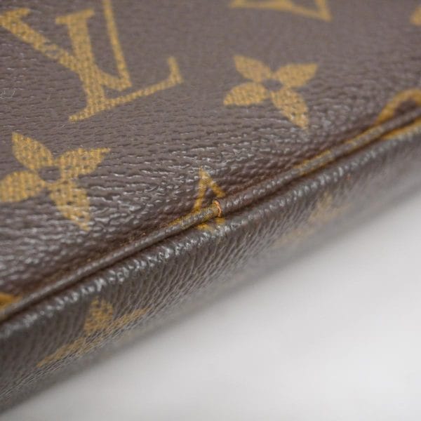 1240001049046 14 Louis Vuitton Truth Wallet 23 Monogram Pouch Brown