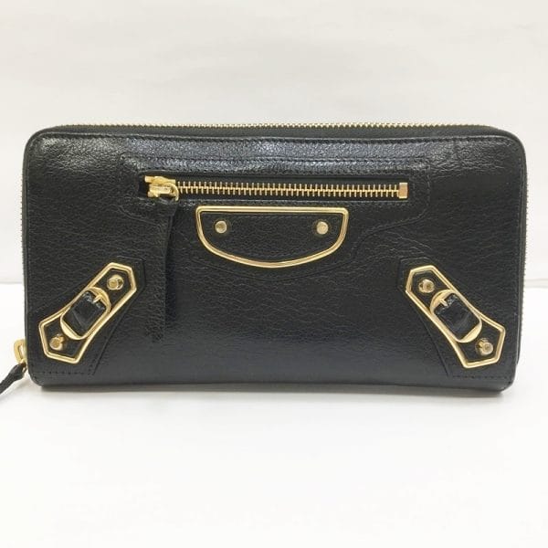 125 20240125 a 10 02 BALENCIAGA long wallet Black Continenta