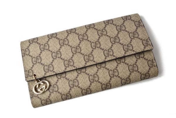 210122 12 g 2 Gucci Wallet Double Hook GG Earrings Brown Beige