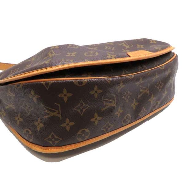 dh82810 3 Louis Vuitton Menilmontant MM Monogram Shoulder Bag Brown