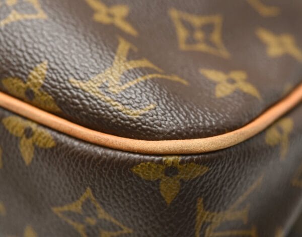 11610968 2 Louis Vuitton Batignolle Tote Bag Monogram Brown